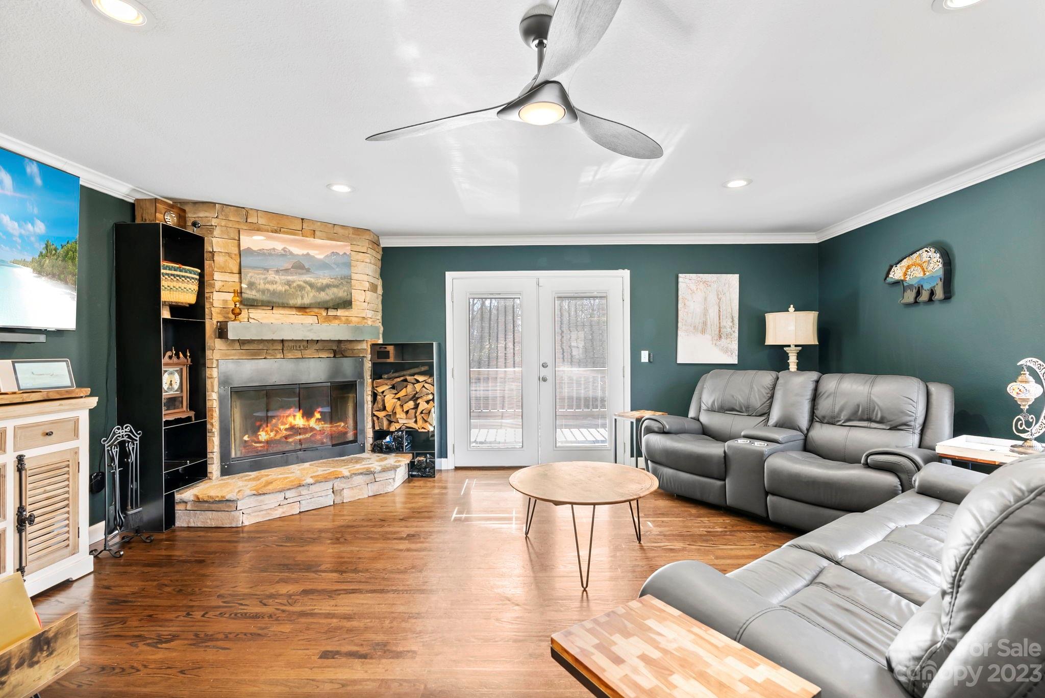 670 Sand Hill Road Asheville NC 28806