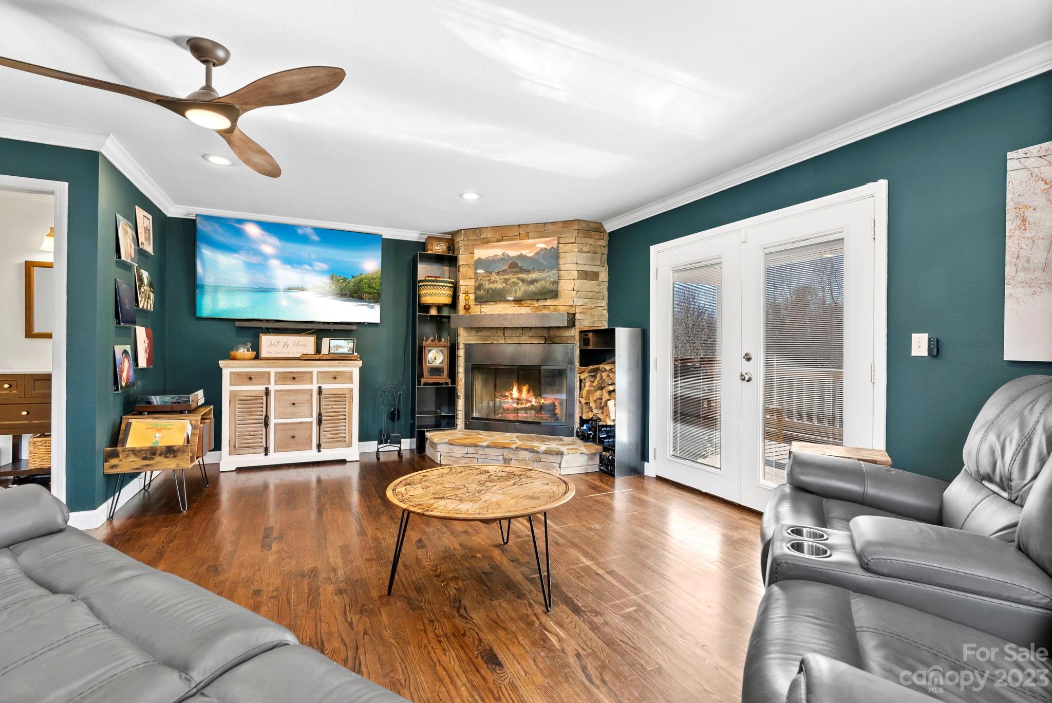 670 Sand Hill Road Asheville NC 28806