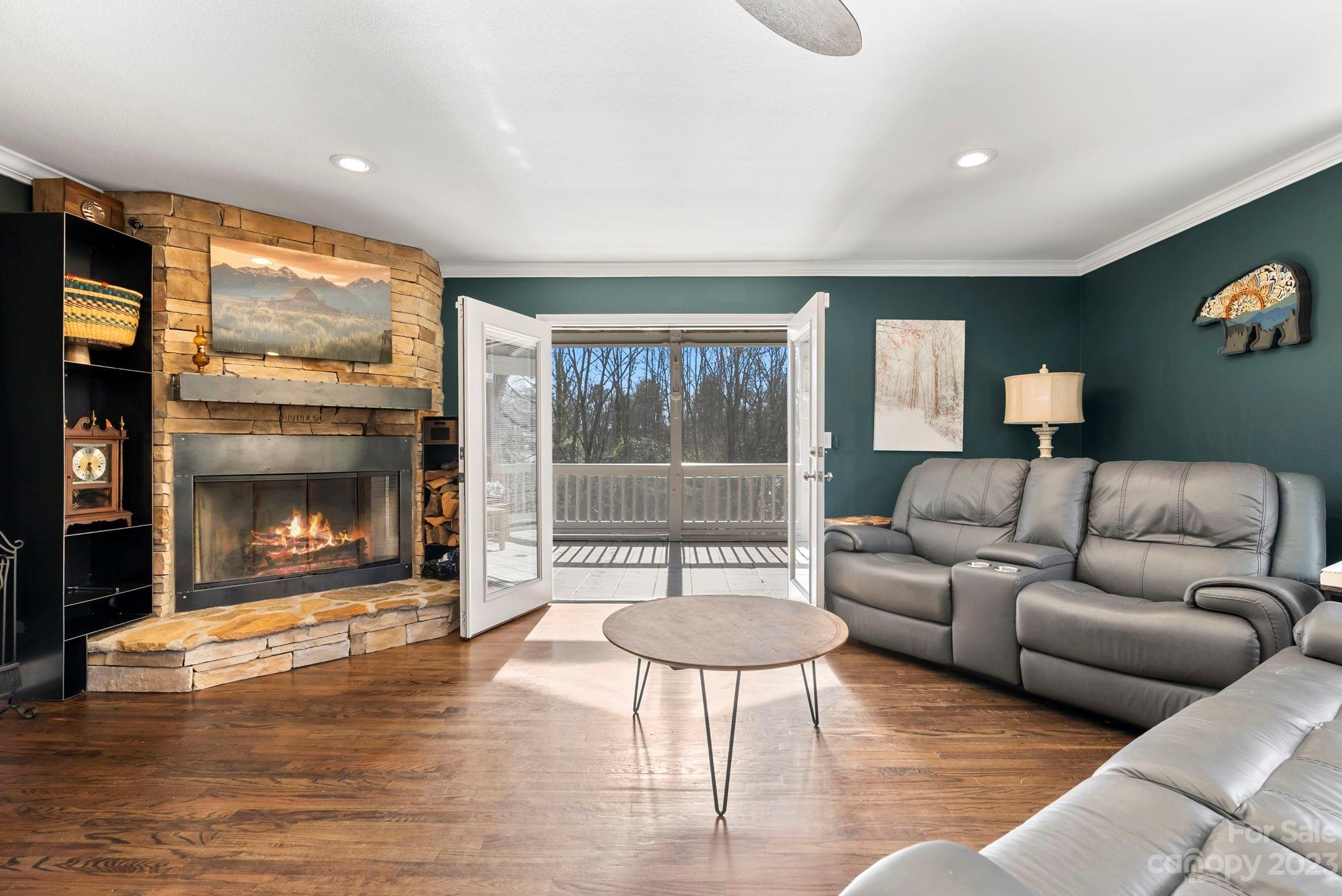 670 Sand Hill Road Asheville NC 28806