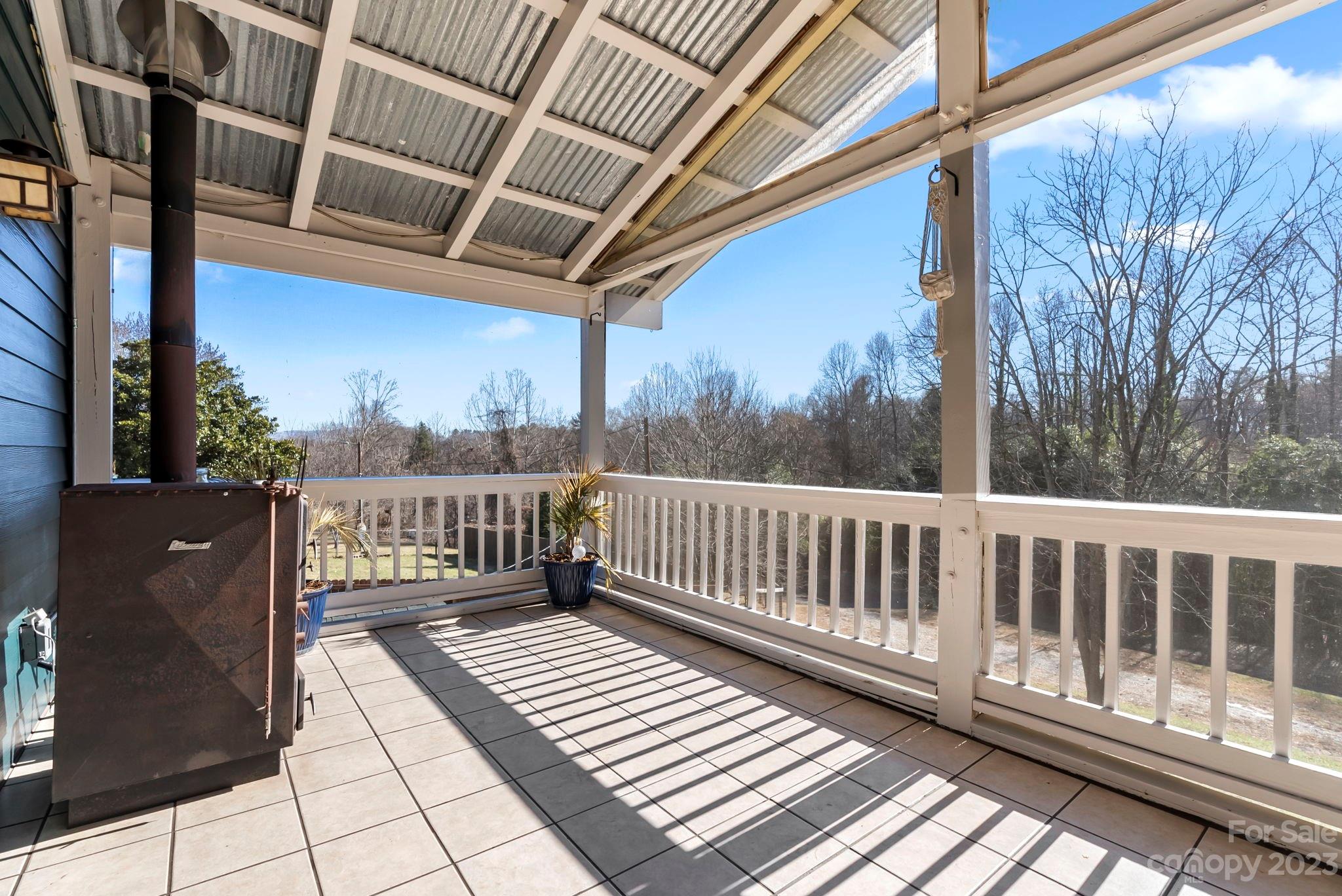 670 Sand Hill Road Asheville NC 28806