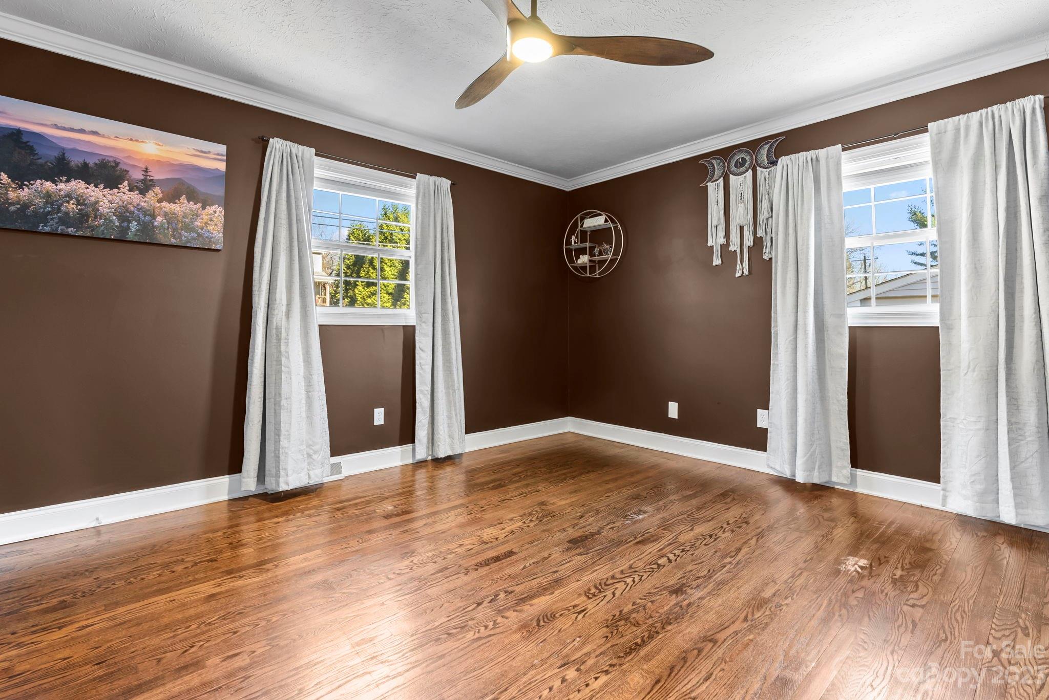 670 Sand Hill Road Asheville NC 28806