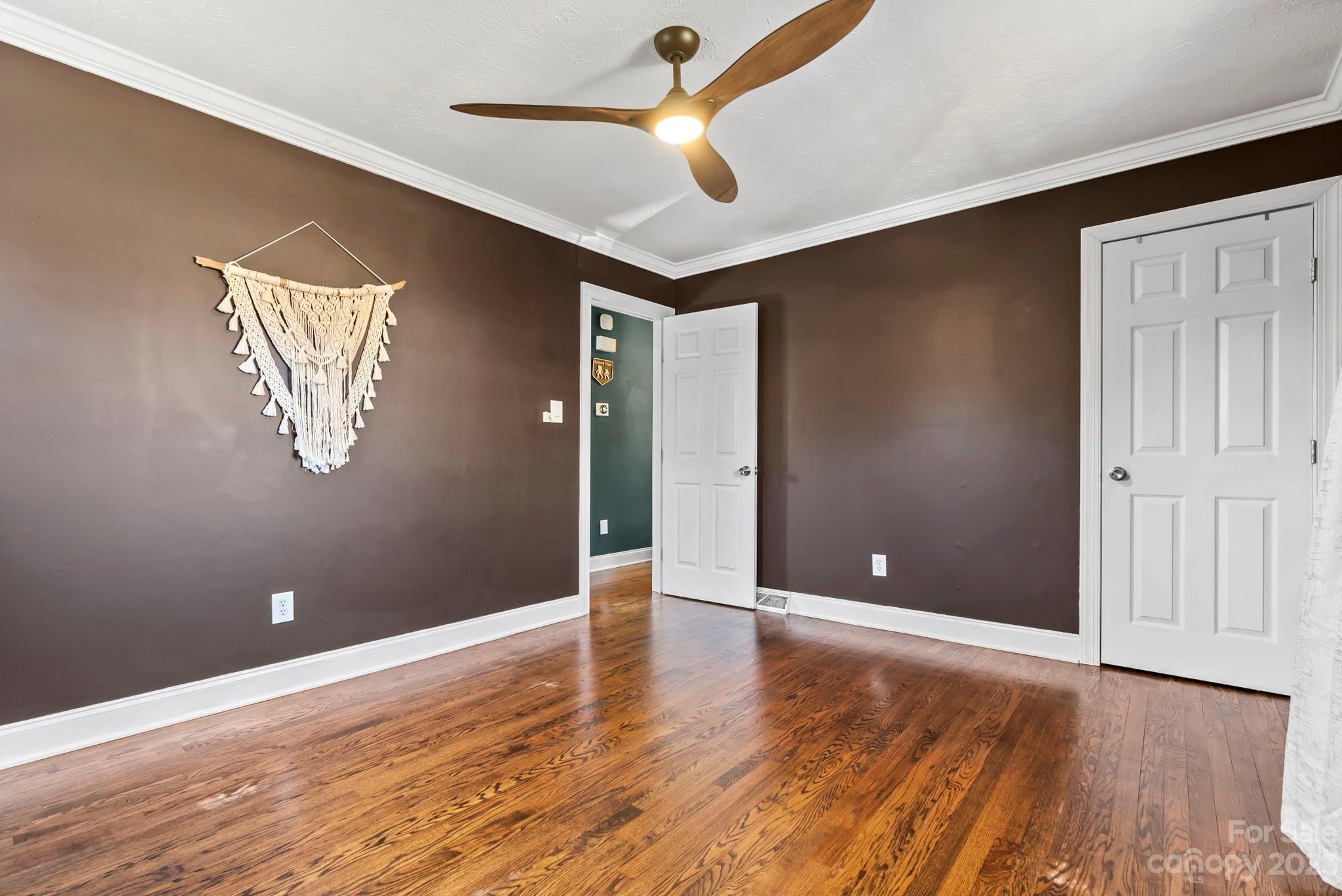 670 Sand Hill Road Asheville NC 28806