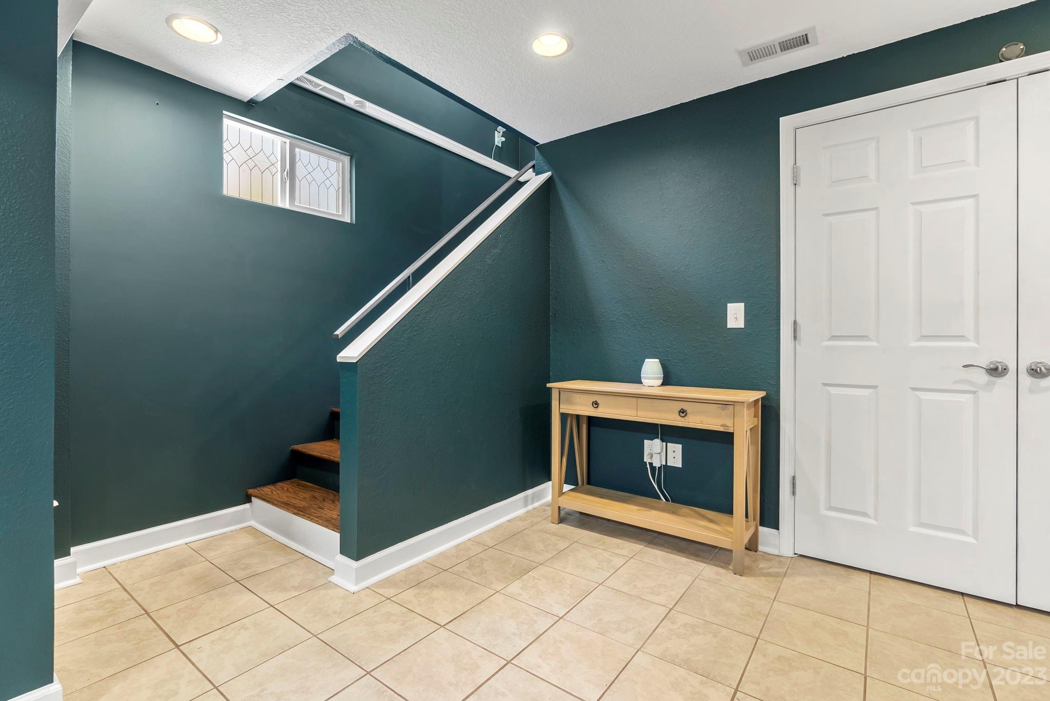 670 Sand Hill Road Asheville NC 28806