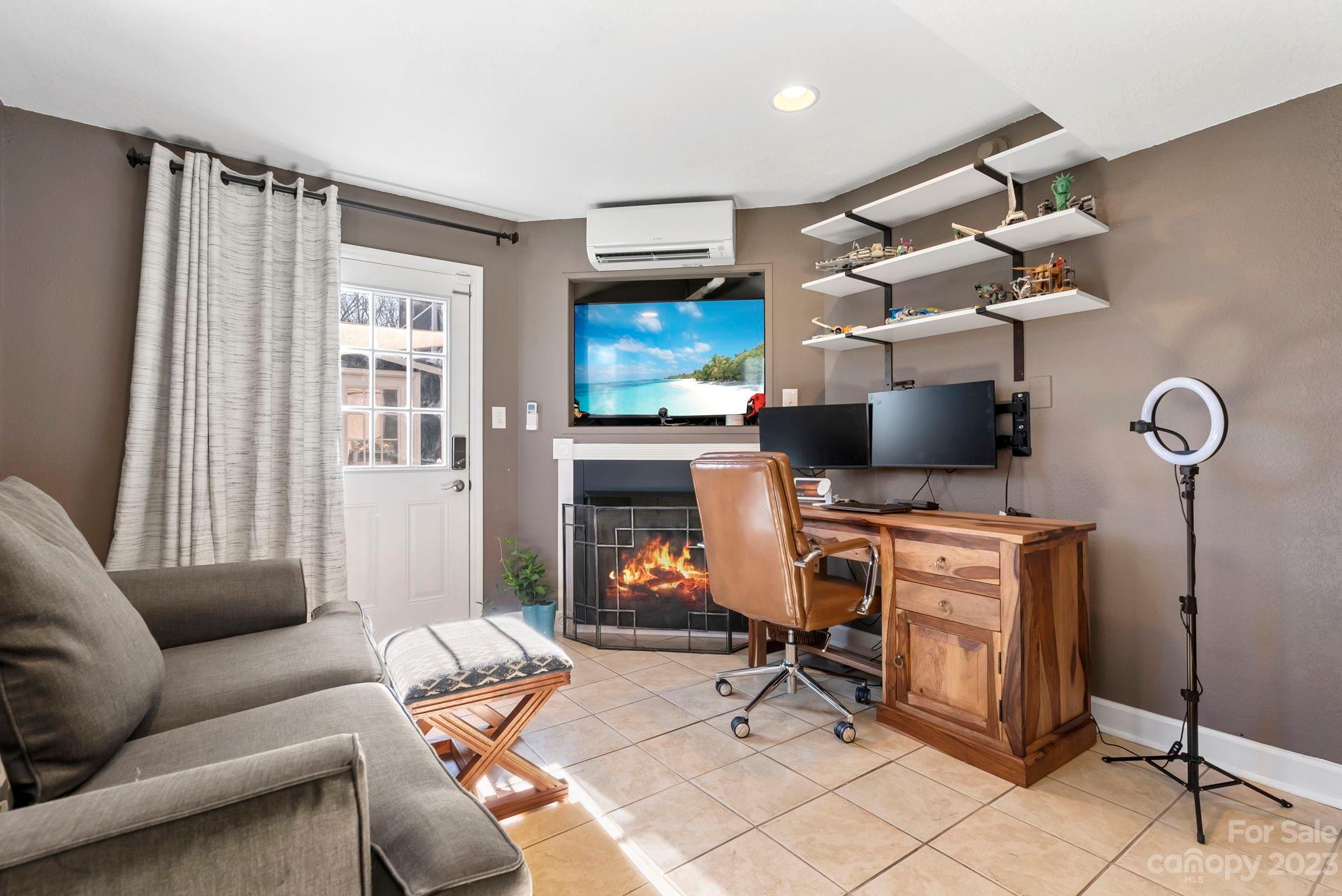 670 Sand Hill Road Asheville NC 28806