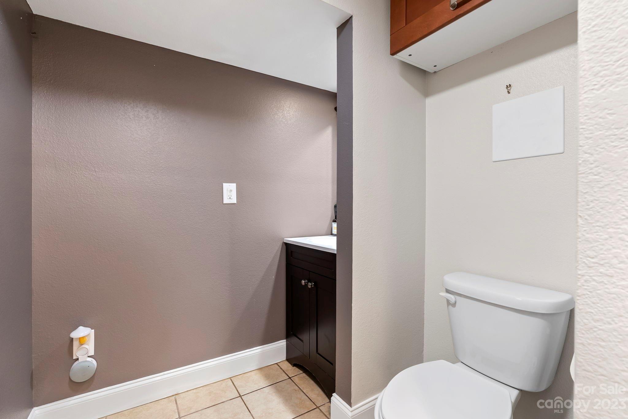 670 Sand Hill Road Asheville NC 28806