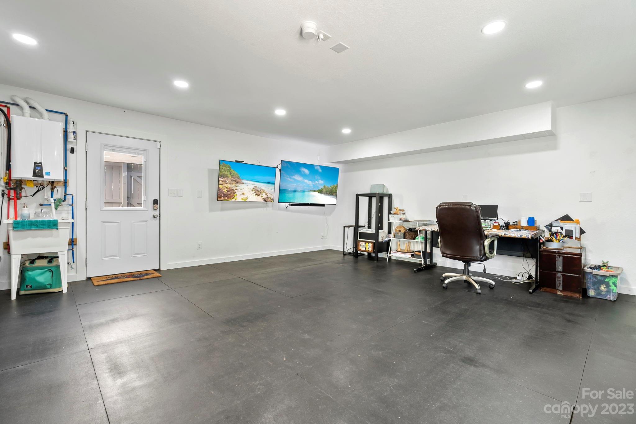 670 Sand Hill Road Asheville NC 28806