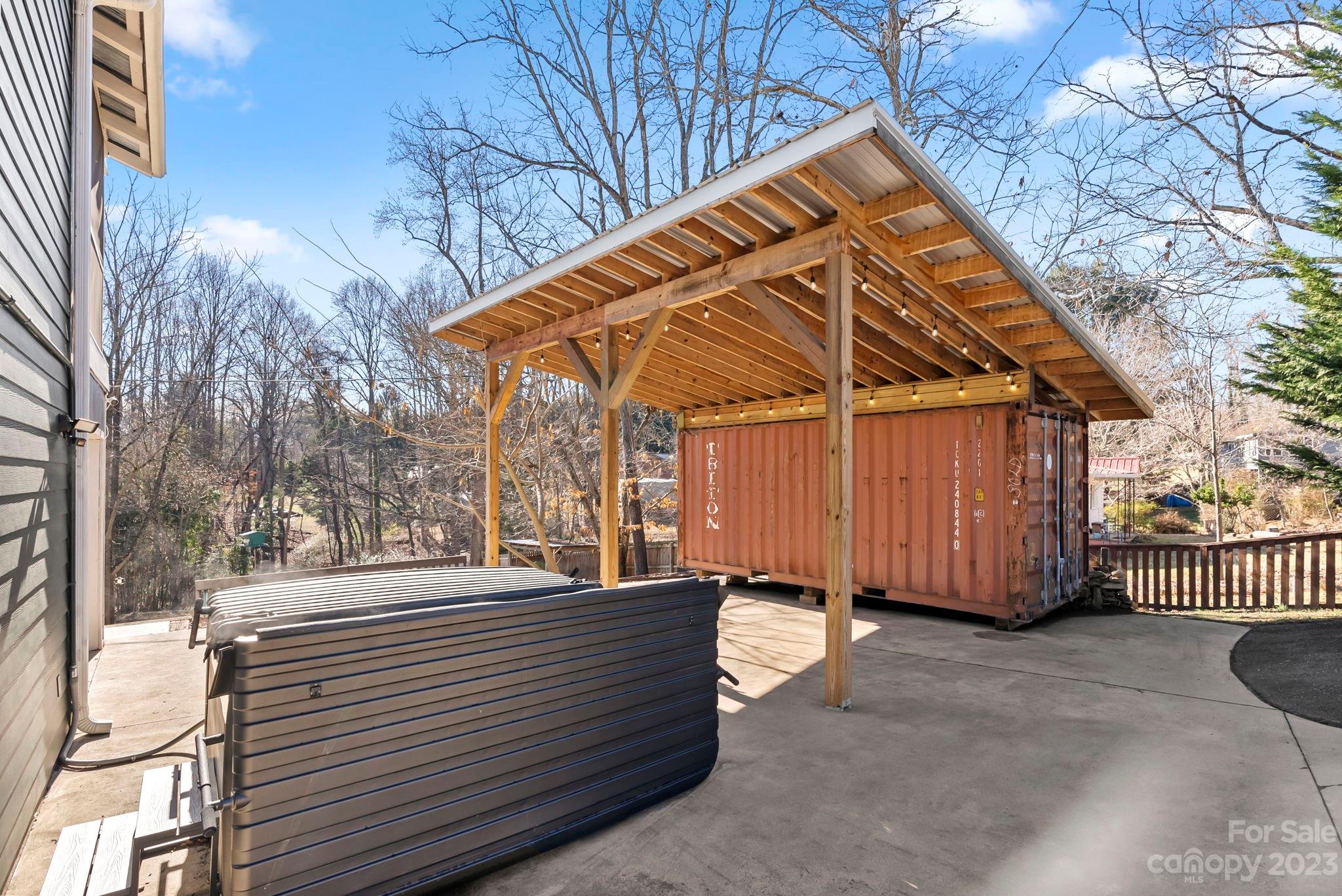 670 Sand Hill Road Asheville NC 28806