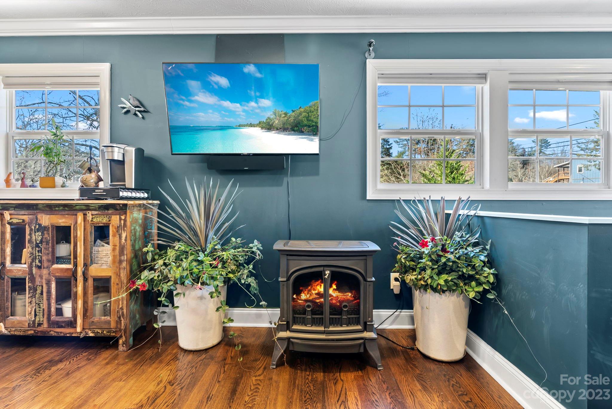 670 Sand Hill Road Asheville NC 28806