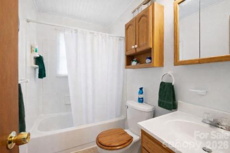 509 High Top Drive Fletcher NC 28732