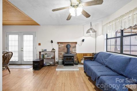 509 High Top Drive Fletcher NC 28732