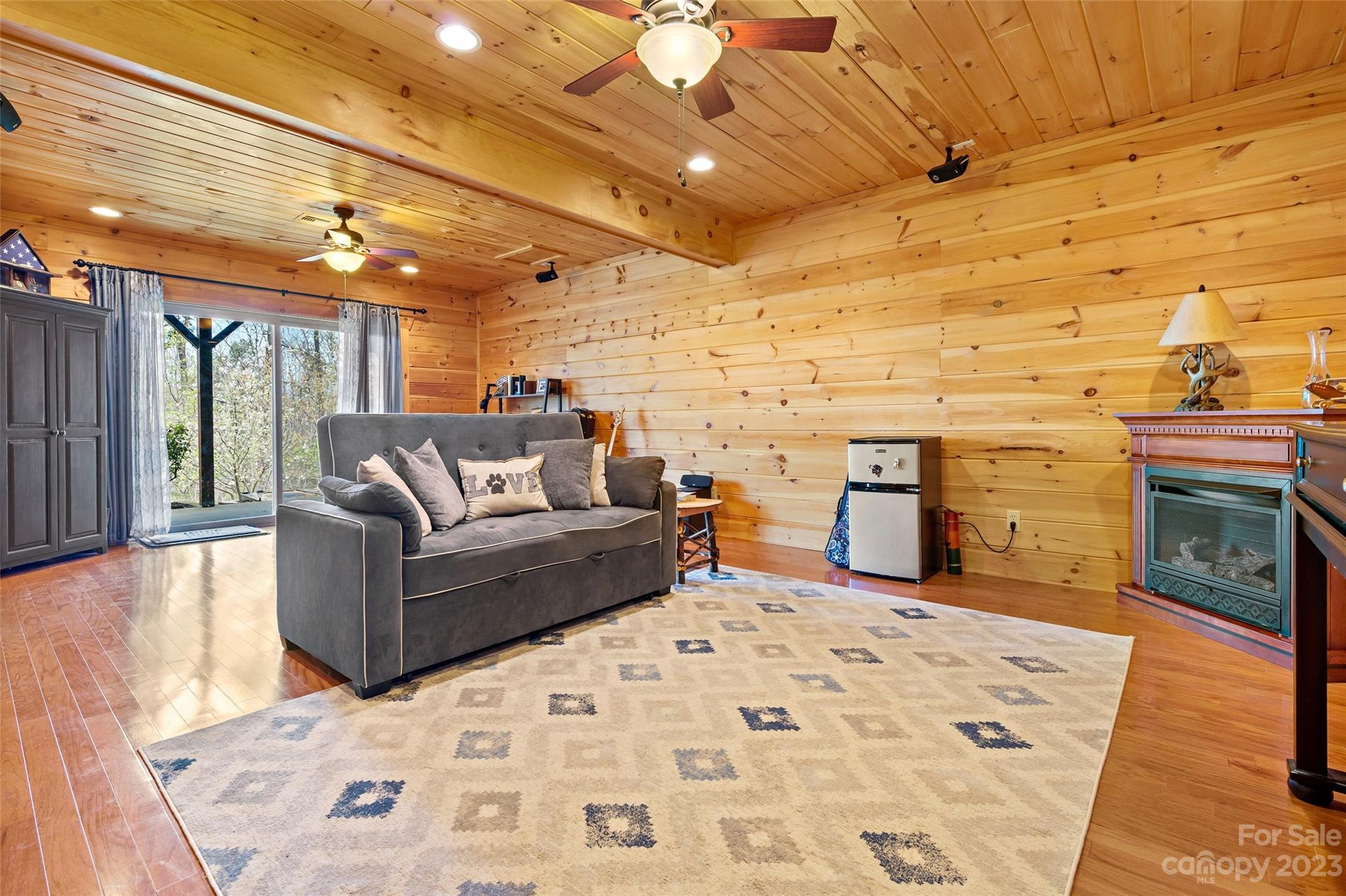 315 Mossy Oak Trail Nebo NC 28761