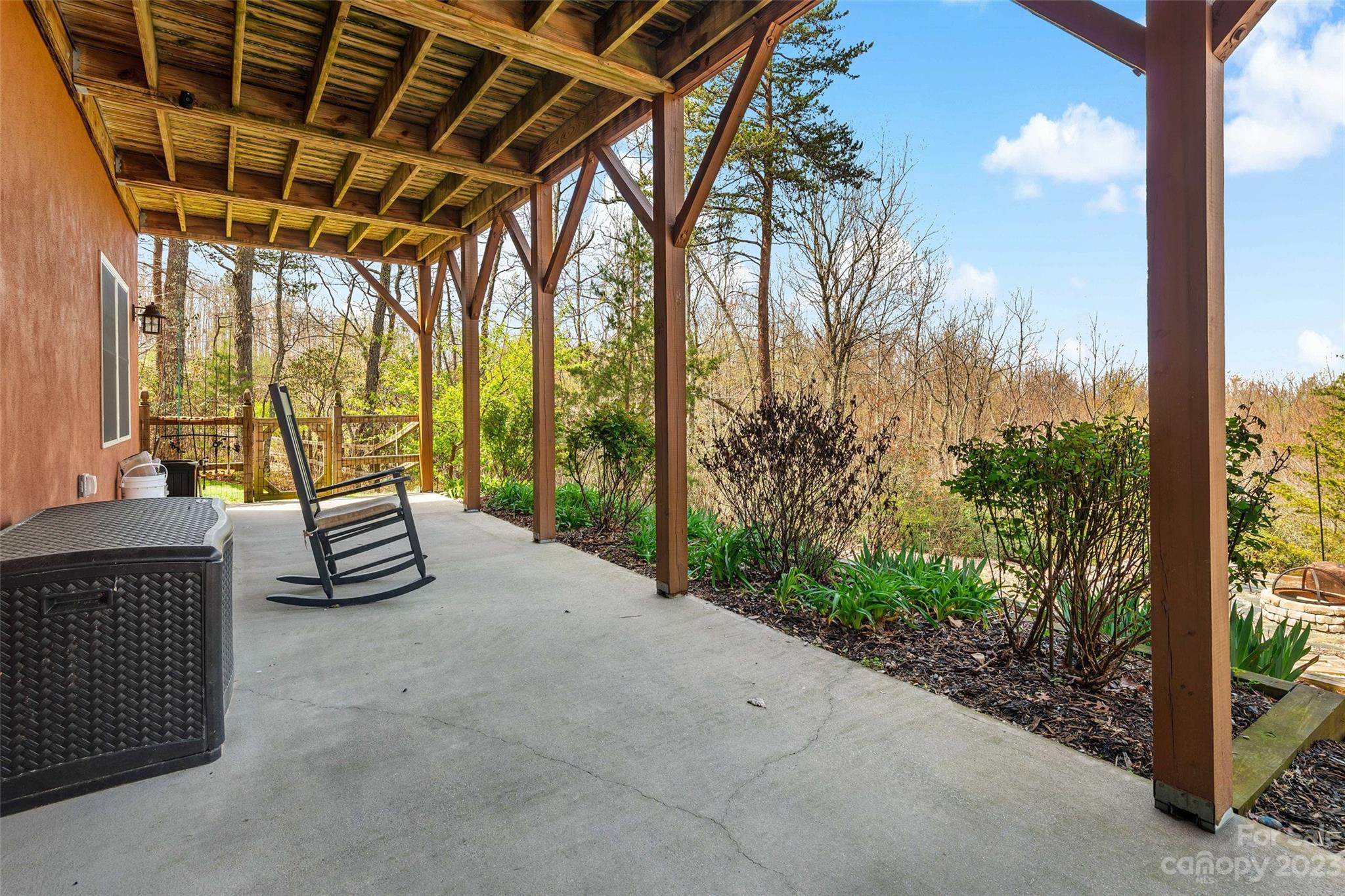 315 Mossy Oak Trail Nebo NC 28761