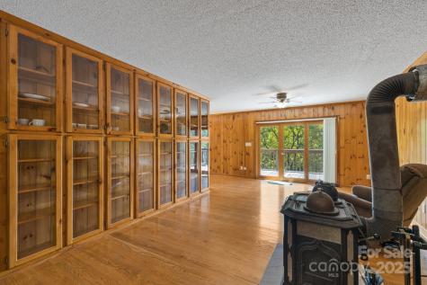 505 Old Home Place Drive Marshall NC 28753