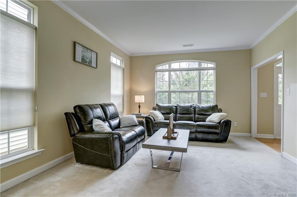 10310 Montrose Drive NW Charlotte NC 28269