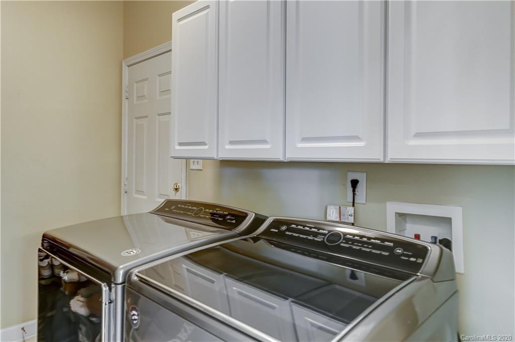10310 Montrose Drive NW Charlotte NC 28269
