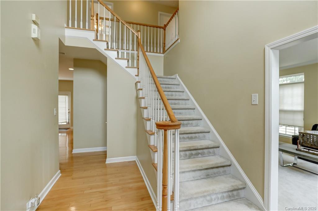 10310 Montrose Drive NW Charlotte NC 28269