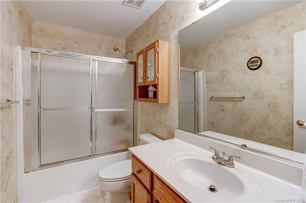 10310 Montrose Drive NW Charlotte NC 28269