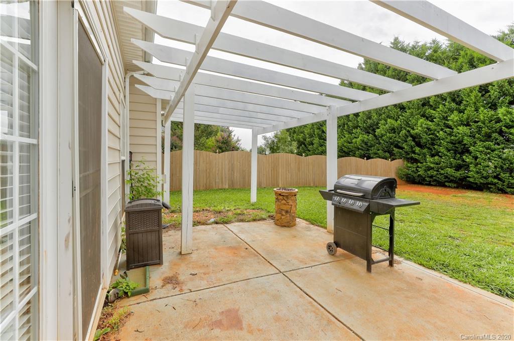 10310 Montrose Drive NW Charlotte NC 28269