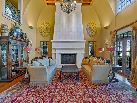 234 Skycliff Drive Asheville NC 28804