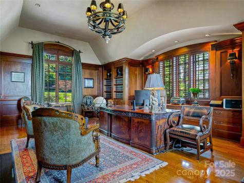234 Skycliff Drive Asheville NC 28804