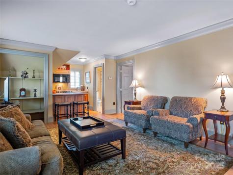 234 Skycliff Drive Asheville NC 28804