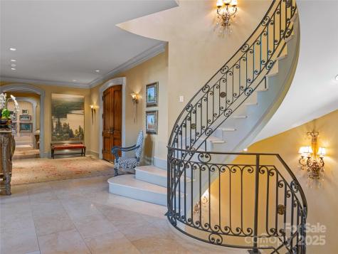 234 Skycliff Drive Asheville NC 28804
