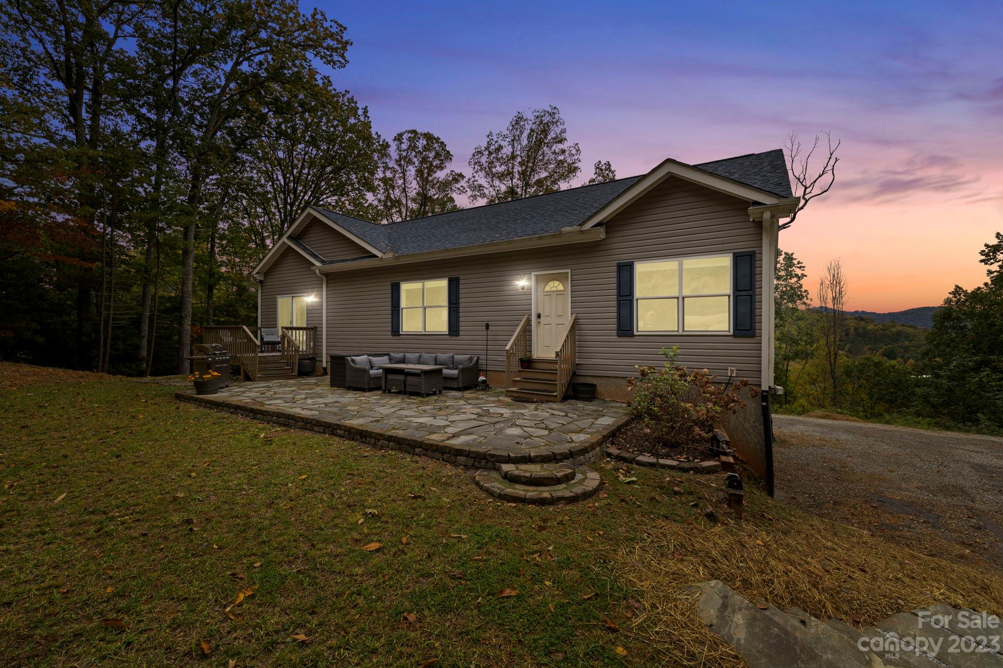 30 Running Ridge Road Asheville NC 28804