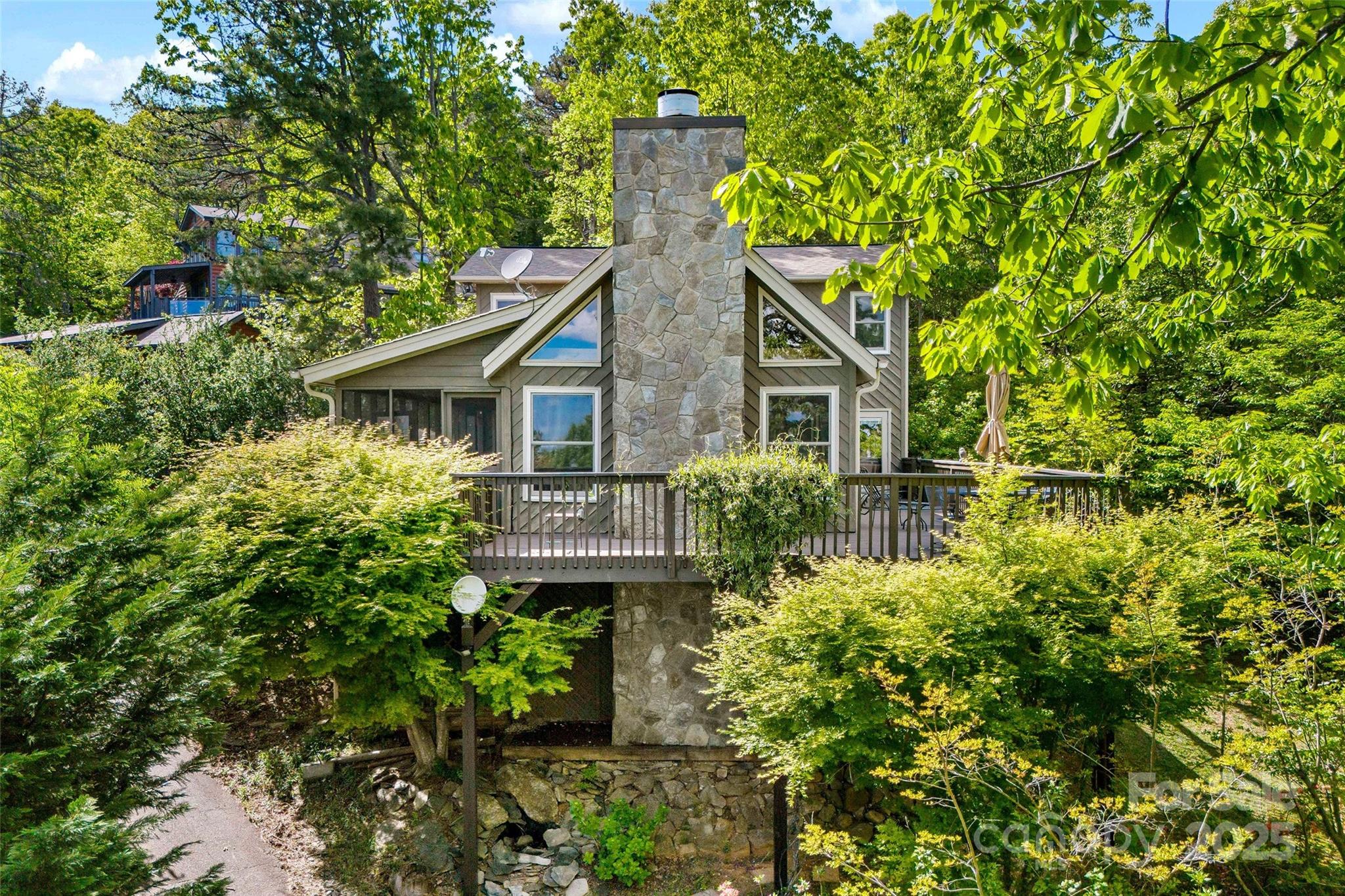 1795 Mckenzie Way N Old Fort NC 28762