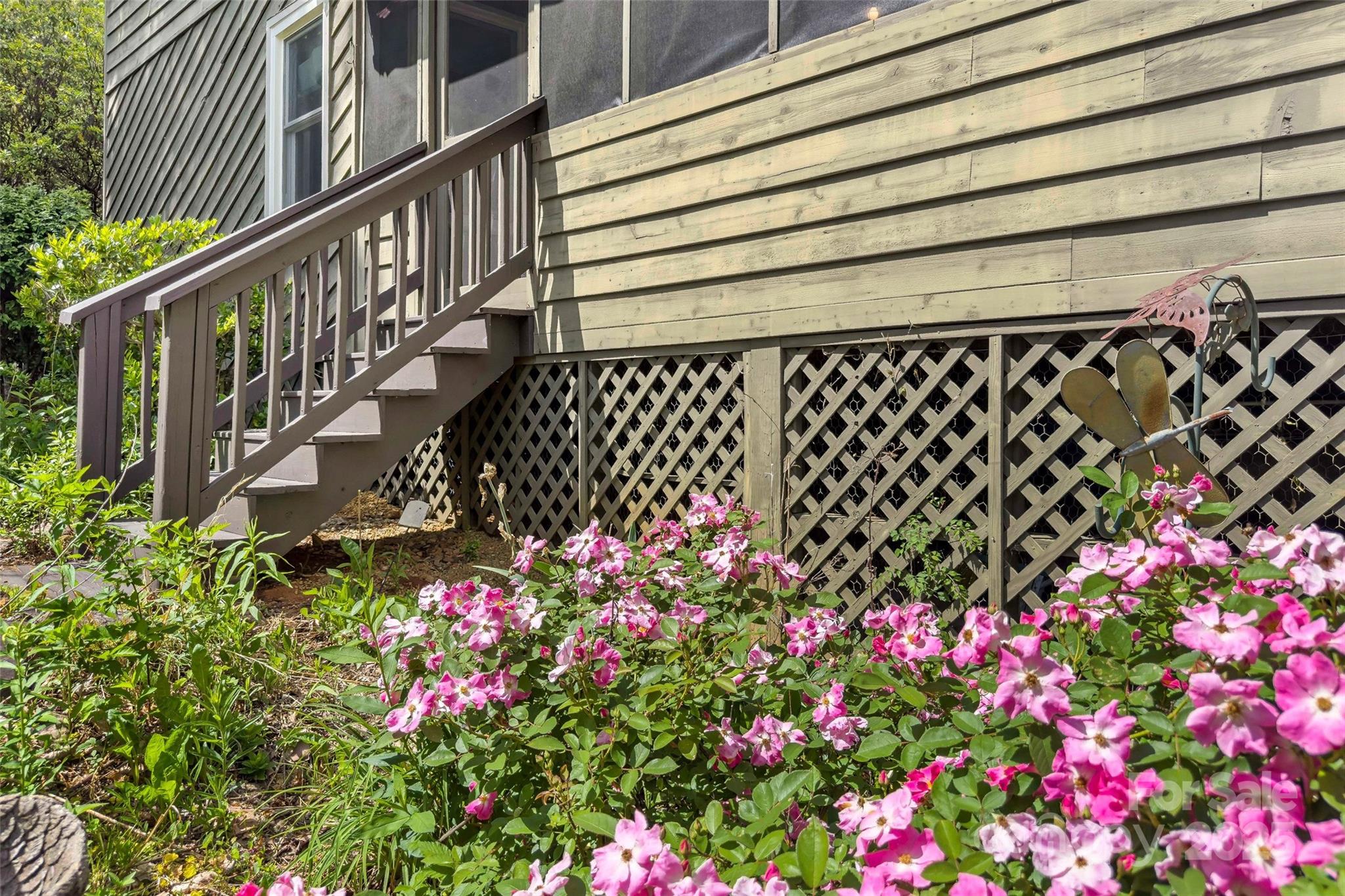 1795 Mckenzie Way N Old Fort NC 28762