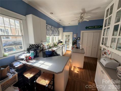 2104 Midwood Place Charlotte NC 28205