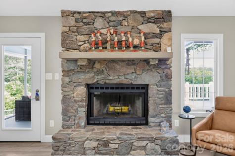 152 Skyview Circle Asheville NC 28804