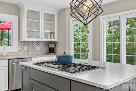 152 Skyview Circle Asheville NC 28804