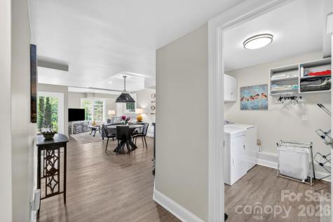 152 Skyview Circle Asheville NC 28804