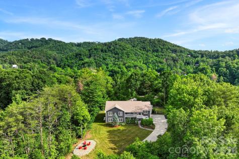 152 Skyview Circle Asheville NC 28804