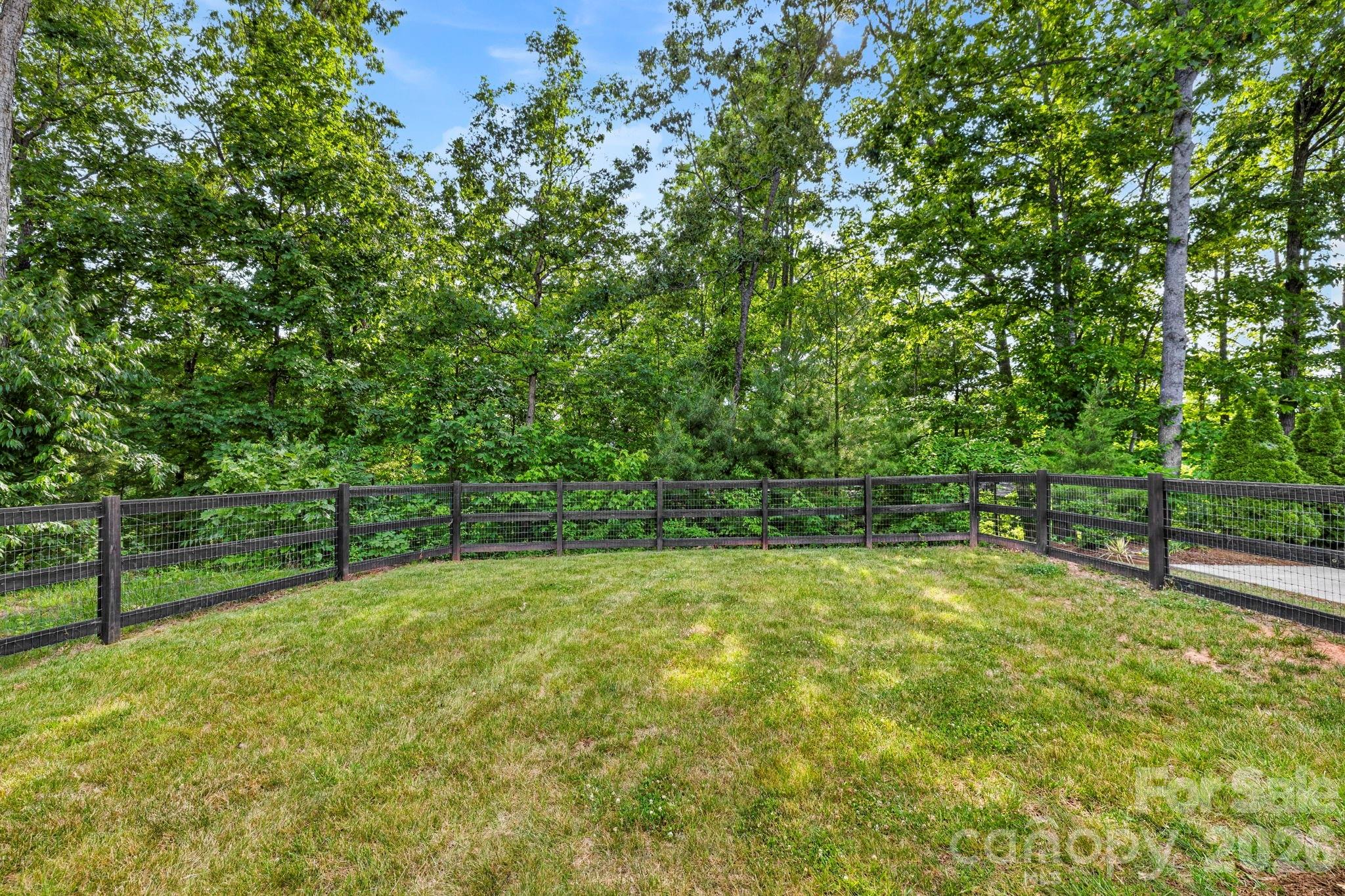152 Skyview Circle Asheville NC 28804