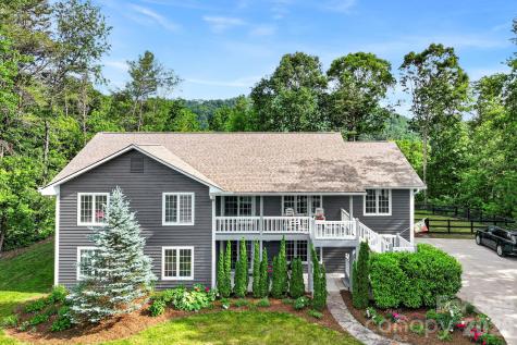 152 Skyview Circle Asheville NC 28804