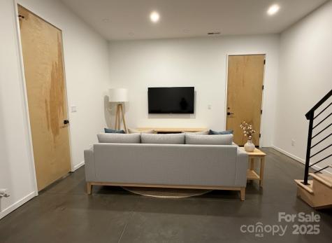 128 Choctaw Street Asheville NC 28801