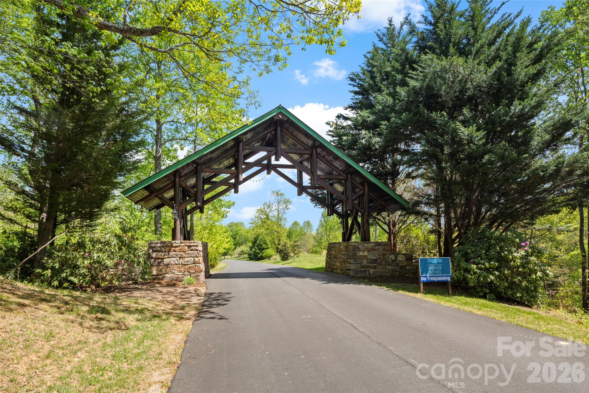 233 Arcadia Falls Way Black Mountain NC 28711