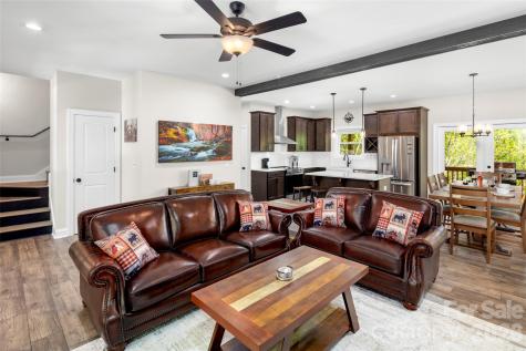 233 Arcadia Falls Way Black Mountain NC 28711