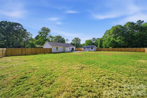 5694 Hillsdale Drive Fort Lawn SC 29714