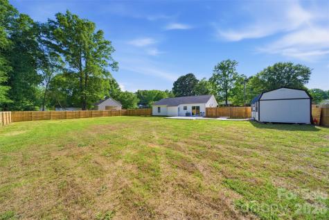 5694 Hillsdale Drive Fort Lawn SC 29714