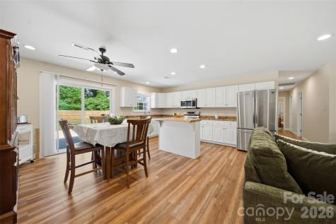 5694 Hillsdale Drive Fort Lawn SC 29714