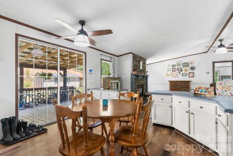 152 Pioneer Ridge Sparta NC 28675
