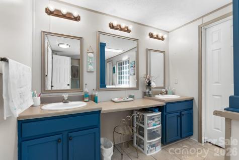 152 Pioneer Ridge Sparta NC 28675