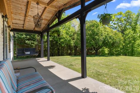 152 Pioneer Ridge Sparta NC 28675