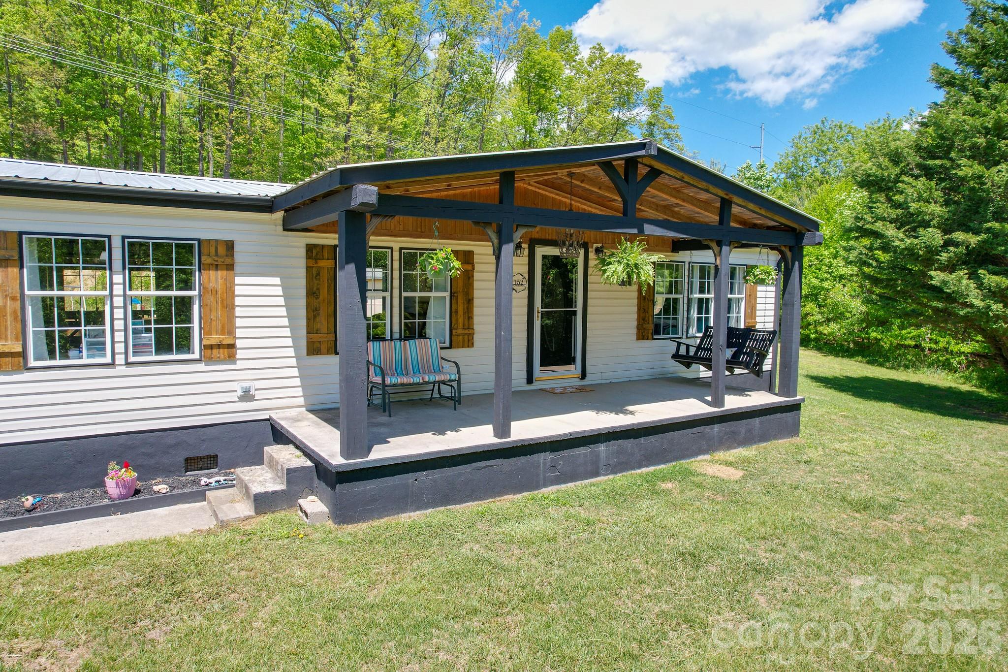 152 Pioneer Ridge Sparta NC 28675