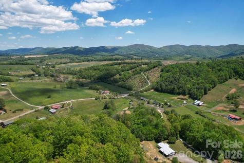 152 Pioneer Ridge Sparta NC 28675