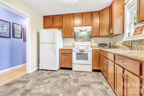4 Mckinley Avenue Asheville NC 28803