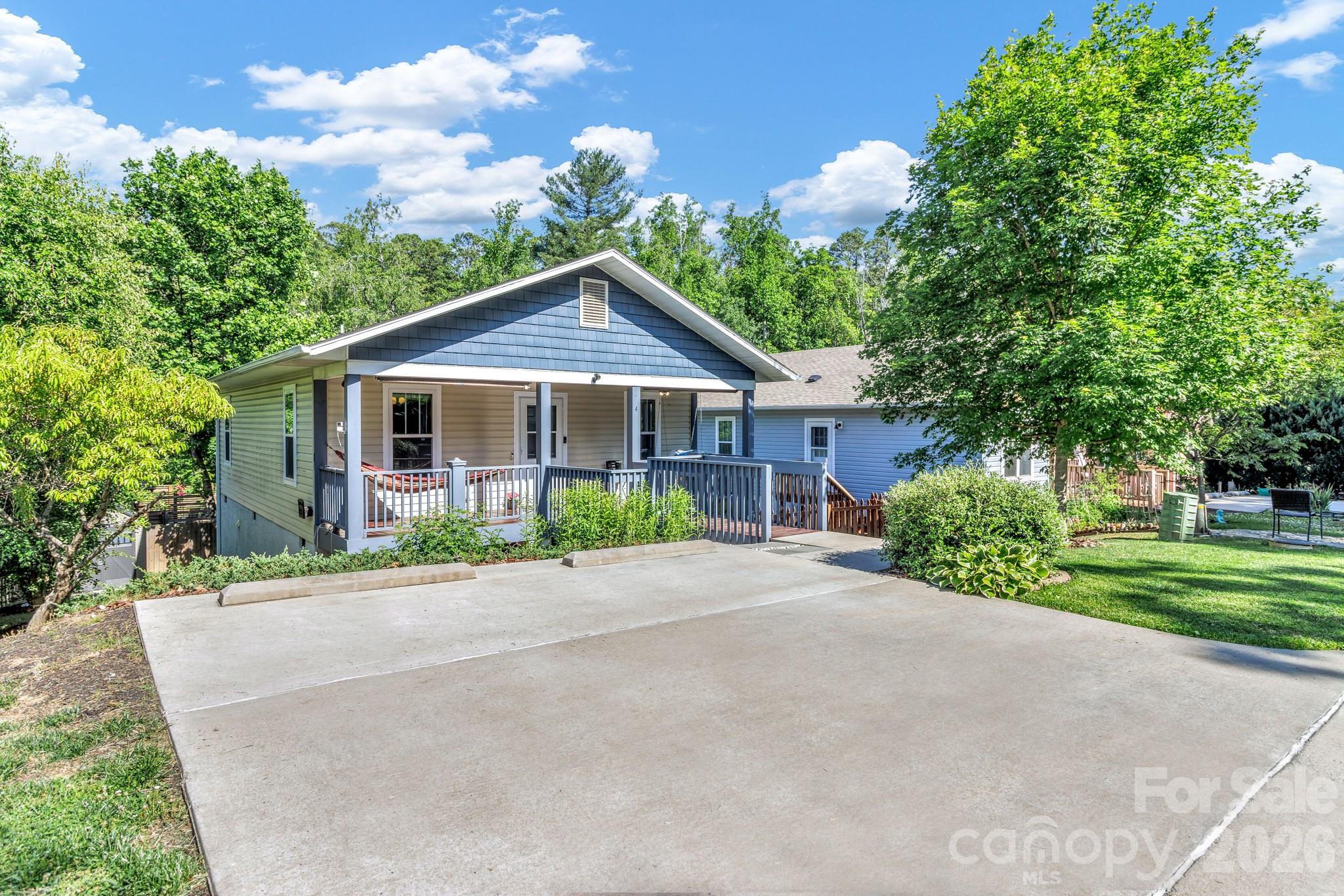 4 Mckinley Avenue Asheville NC 28803
