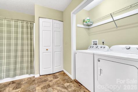 4 Mckinley Avenue Asheville NC 28803